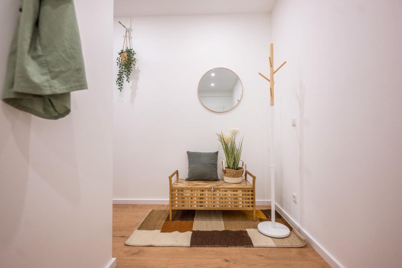 Apartment 120qm, Cozy Apartment, Sehr Zentral Am Hbf, 3sz Koblenz (Rhineland-Palatinate)